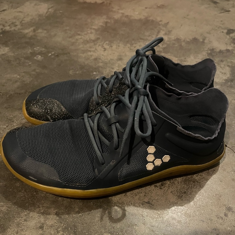 Vivo Barefoot US 10 Men
